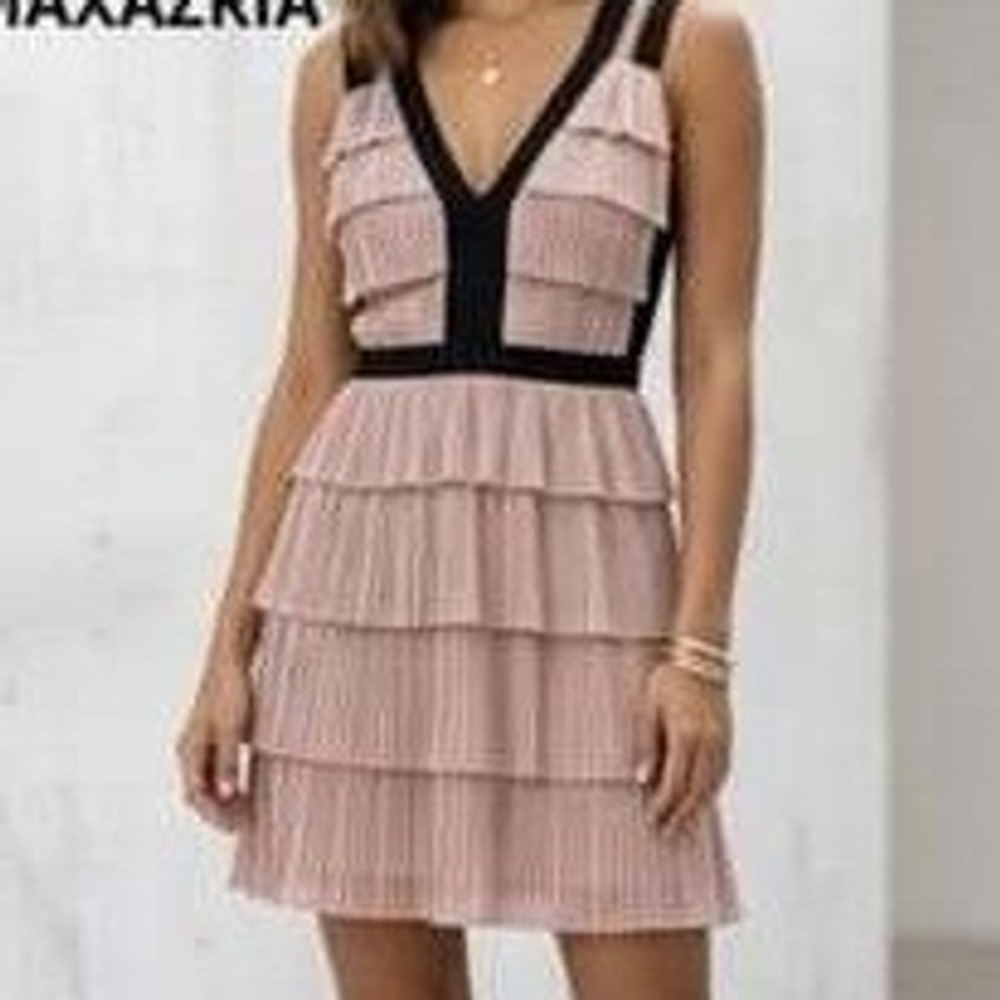 BCBGMAXAZRIA Hartley Pleated Tiered Cocktail Dress Pink Black Strappy Sz 8 NWOT